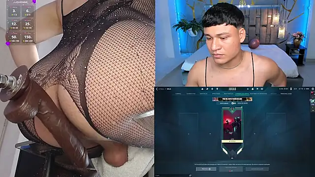 Snapshot of AndrewPeach_ chatting on 10/05/25, 09:45 AndrewPeach online show from 10/05/25, 09:45