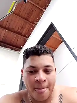 juan montoyasex online show from 10/14/25, 08:31