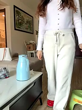 aa520uv online show from 11/22/25, 06:23