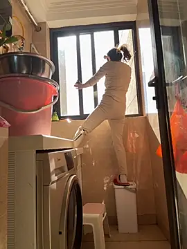 aa520uv online show from 11/29/25, 03:31