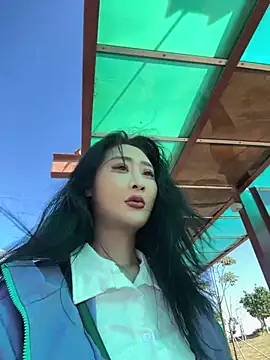 linger-23 online show from 11/07/25, 05:51