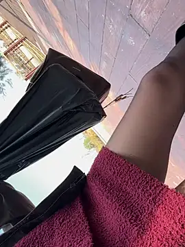 linger-23 online show from 01/19/26, 06:06