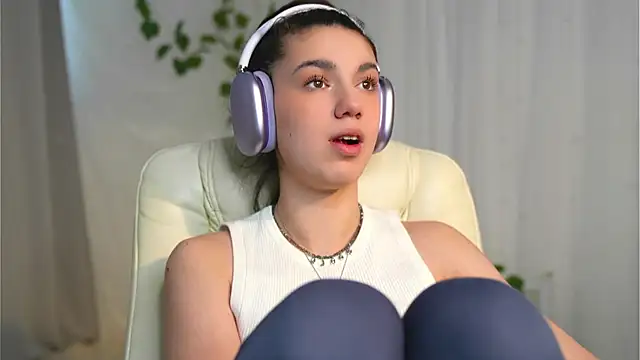 mystica  online show from 03/17/25, 10:06