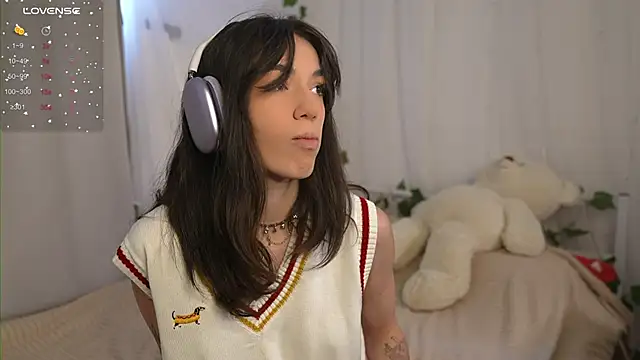 mystica  online show from 09/29/25, 07:24