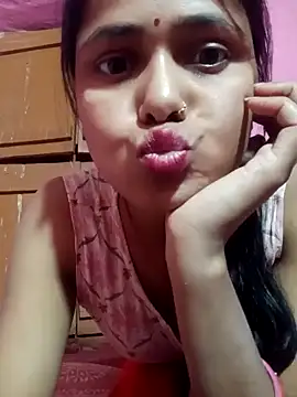 Snapshot of Ayeshaji chatting on 03/15/25, 11:08 Ayeshaji online show from 03/15/25, 11:08