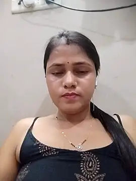 Snapshot of Ayeshaji chatting on 03/14/26, 05:29 Ayeshaji online show from 03/14/26, 05:29