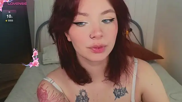 Snapshot of Forget__Me__Nots chatting on 11/16/25, 11:54 Forget Me Nots online show from 11/16/25, 11:54