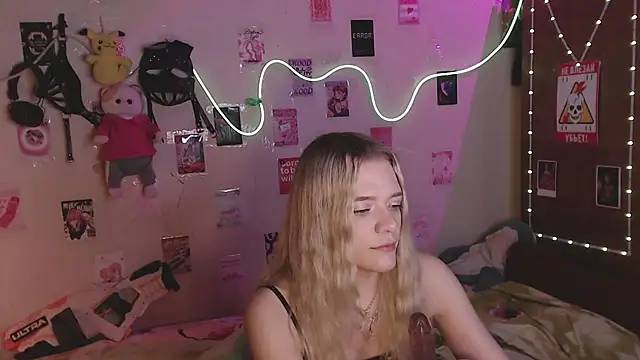 Your Horny Friends online show from 11/03/25, 02:29