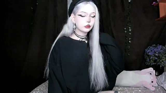 Snapshot of amelia_mays_xx chatting on 11/06/25, 07:48 amelia mays xx online show from 11/06/25, 07:48