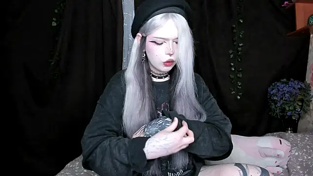 Snapshot of amelia_mays_xx chatting on 11/13/25, 12:26 amelia mays xx online show from 11/13/25, 12:26