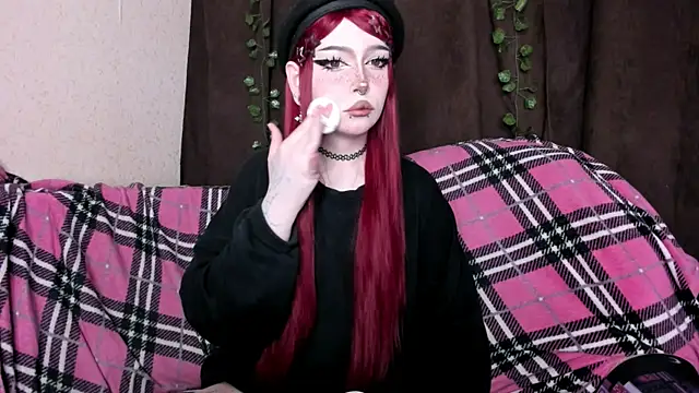 Snapshot of amelia_mays_xx chatting on 04/20/26, 02:31 amelia mays xx online show from 04/20/26, 02:31