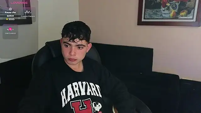 Snapshot of lukeboyce33 chatting on 03/03/26, 04:18 lukeboyce33 online show from 03/03/26, 04:18