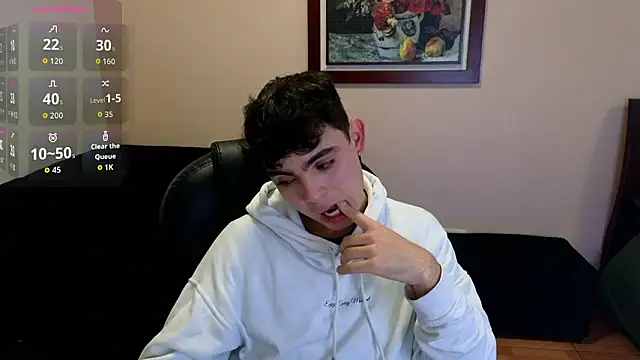 Snapshot of lukeboyce33 chatting on 03/16/26, 01:11 lukeboyce33 online show from 03/16/26, 01:11