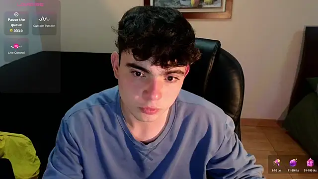 Snapshot of lukeboyce33 chatting on 03/18/26, 04:04 lukeboyce33 online show from 03/18/26, 04:04