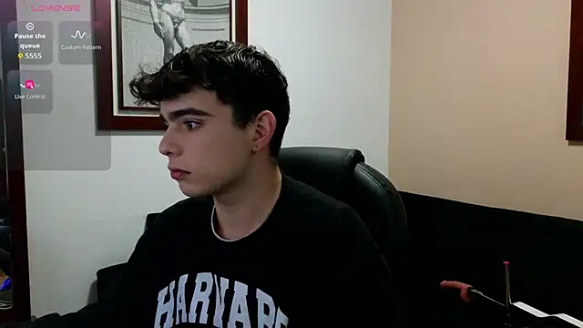 Snapshot of lukeboyce33 chatting on 04/10/26, 03:12 lukeboyce33 online show from 04/10/26, 03:12