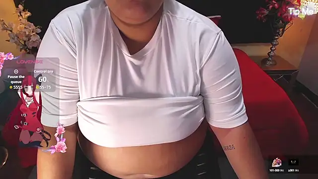 ailyn maury online show from 10/03/25, 01:24