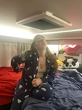 Amesthyst destiny online show from 10/17/25, 02:26