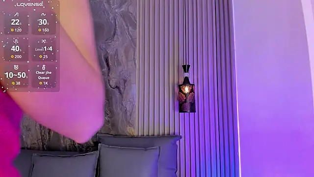 MiaScott5 online show from 09/10/25, 03:39