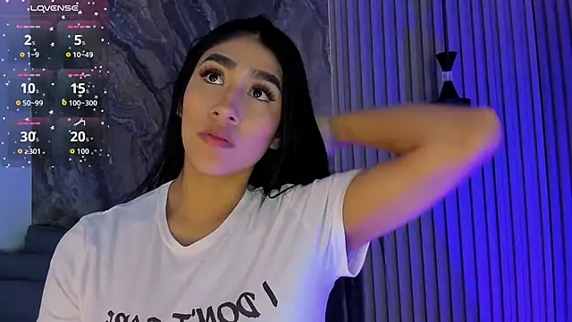 MiaScott5 online show from 09/21/25, 03:41