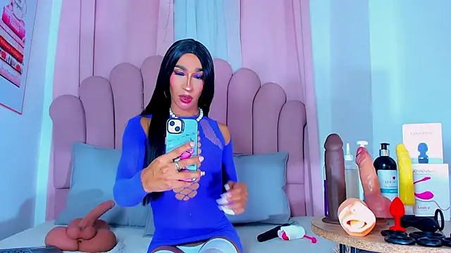 NicoleMadrird online show from 06/04/26, 01:50
