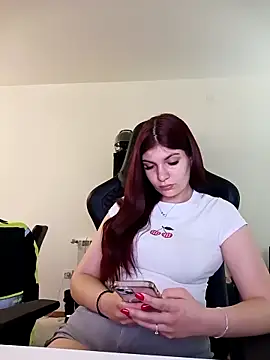 MeCherryy online show from 04/27/26, 12:36