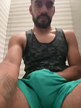 Leon  Hart  online show from 07/11/26, 05:37
