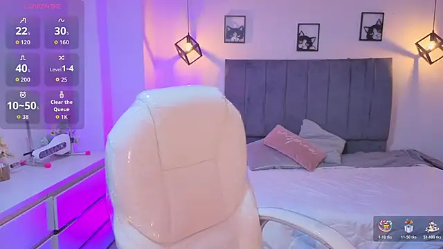 Pretty Johnson  online show from 05/28/26, 12:13