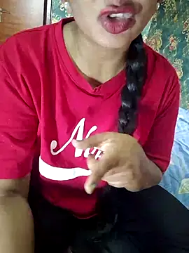 Snapshot of Shalini_telugu09 chatting on 01/08/26, 07:32 Shalini telugu09 online show from 01/08/26, 07:32