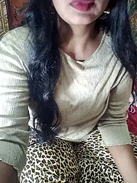 Snapshot of Shalini_telugu09 chatting on 03/01/26, 09:11 Shalini telugu09 online show from 03/01/26, 09:11