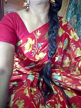 Snapshot of Shalini_telugu09 chatting on 03/06/26, 09:28 Shalini telugu09 online show from 03/06/26, 09:28