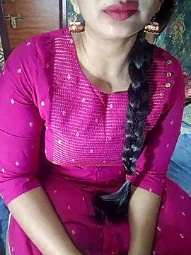 Snapshot of Shalini_telugu09 chatting on 03/15/26, 09:37 Shalini telugu09 online show from 03/15/26, 09:37