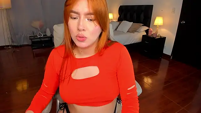 Snapshot of karla_hill_28 chatting on 12/20/25, 03:46 karla hill 28 online show from 12/20/25, 03:46