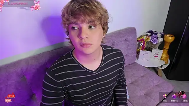 Snapshot of adam_angelssss chatting on 01/16/26, 10:58 adam angelssss online show from 01/16/26, 10:58