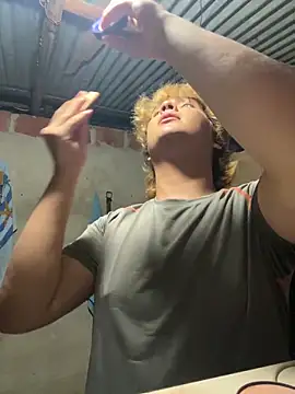 Snapshot of adam_angelssss chatting on 03/19/26, 04:49 adam angelssss online show from 03/19/26, 04:49