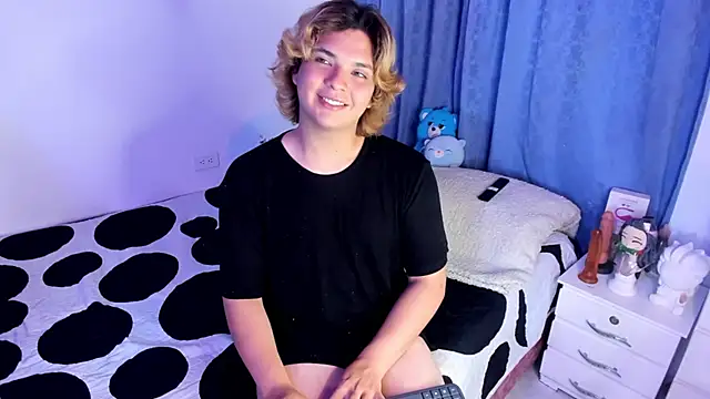adam angelssss online show from 04/26/26, 07:06