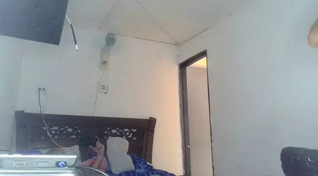 Snapshot of ClinkingTwirp chatting on 03/15/25, 10:00 ClinkingTwirp online show from 03/15/25, 10:00