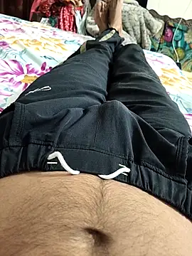 Snapshot of JAZZYS8 chatting on 09/22/25, 01:46 JAZZYS8 online show from 09/22/25, 01:46