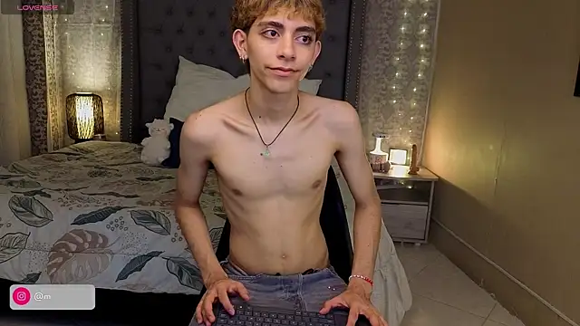 Matty Sparkk online show from 11/25/25, 01:33