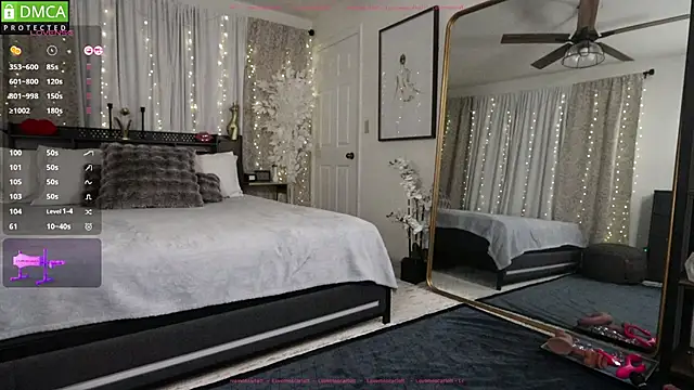 Snapshot of LoveMoScarlett chatting on 09/10/25, 11:32 LoveMoScarlett online show from 09/10/25, 11:32