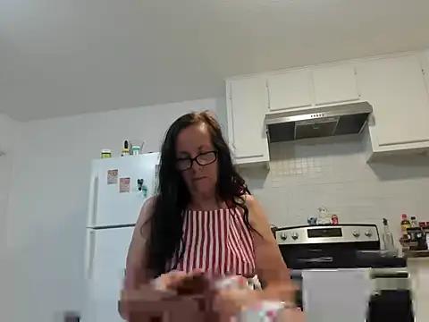 peachgoddess online show from 04/26/26, 02:42