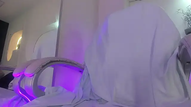 Hot valerygh online show from 11/19/25, 08:20