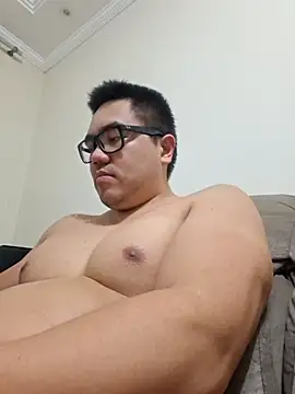 awesometeacher33 online show from 04/27/26, 04:38