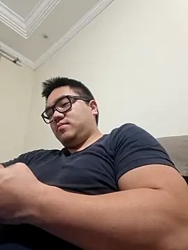 awesometeacher33 online show from 06/11/26, 04:10