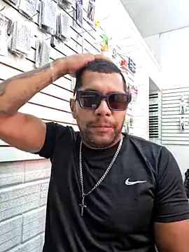 Snapshot of membro_destruidor chatting on 03/14/25, 02:08 membro destruidor online show from 03/14/25, 02:08