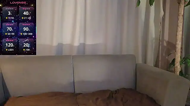 Snapshot of YuliethPetite chatting on 02/09/26, 11:14 YuliethPetite online show from 02/09/26, 11:14