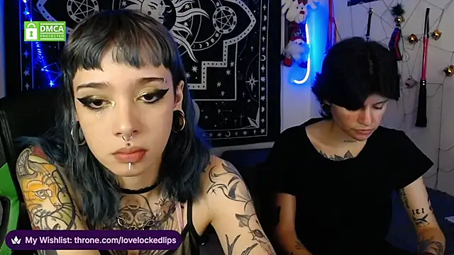 lovelockedlips online show from 12/14/25, 01:11