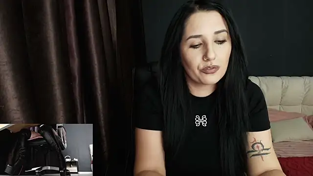 Snapshot of missdyaa chatting on 09/14/25, 09:47 missdyaa online show from 09/14/25, 09:47