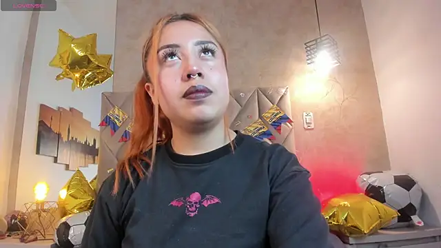 kailinmoonx online show from 06/19/26, 01:04