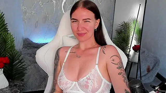 Snapshot of babyisperfect chatting on 06/29/26, 01:23 babyisperfect online show from 06/29/26, 01:23