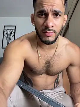 Maximiliano ford online show from 10/25/25, 10:56